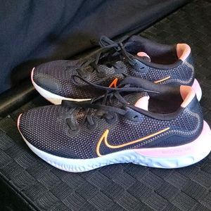 Womens running shoes